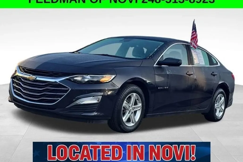 2022 Chevrolet Malibu LS photo 1