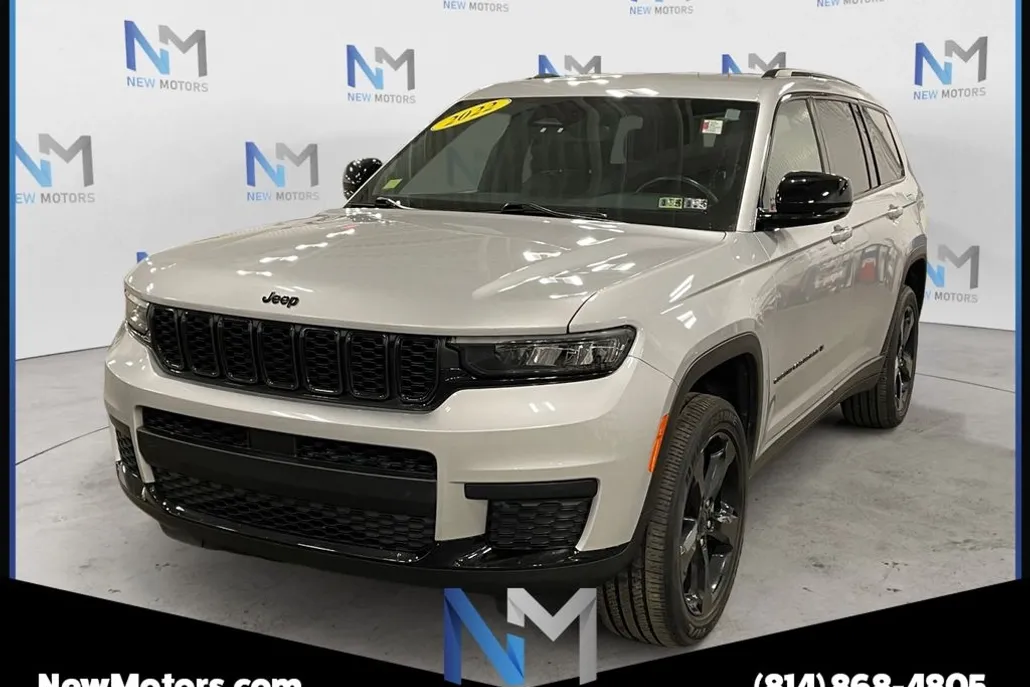 2022 Jeep Grand Cherokee Altitude photo 1