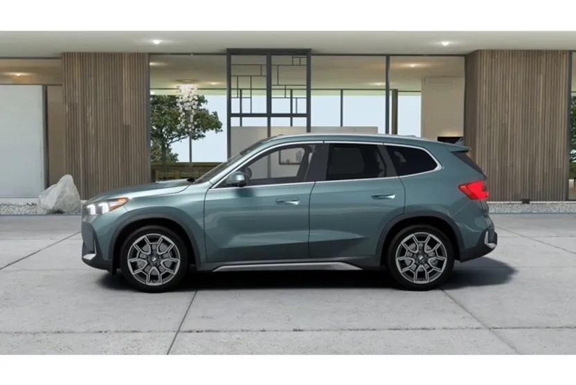 2025 Bmw X1 XDrive28i photo 1