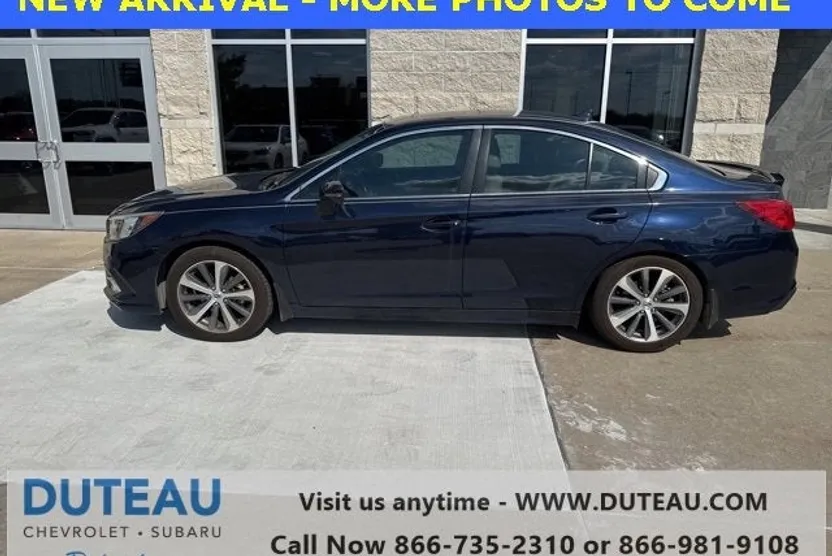 2018 Subaru Legacy Limited photo 1