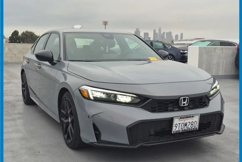 2025 Honda Civic Sport photo 1