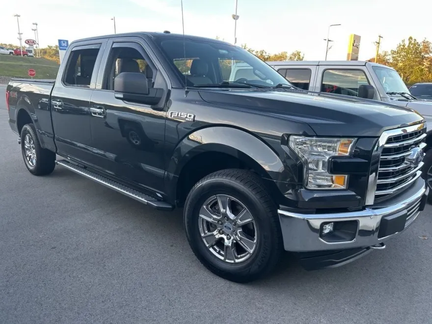 2015 Ford F-150 XLT photo 1