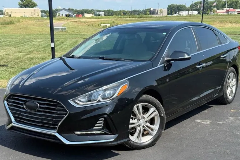 2018 Hyundai Sonata SEL Sport Limited 2.0T photo 1