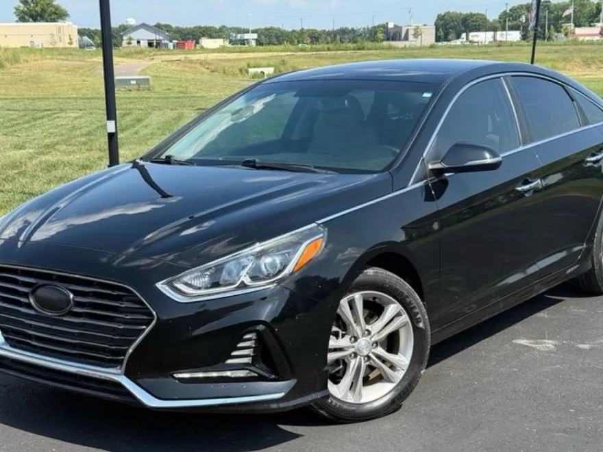 2018 Hyundai Sonata SEL Sport Limited 2.0T photo 1