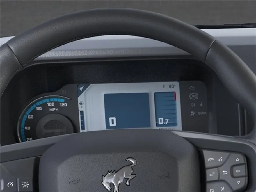 2024 Ford Bronco Black Diamond photo 1