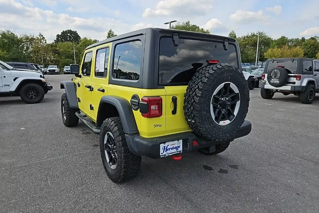 2022 Jeep Wrangler Unlimited Rubicon photo 1