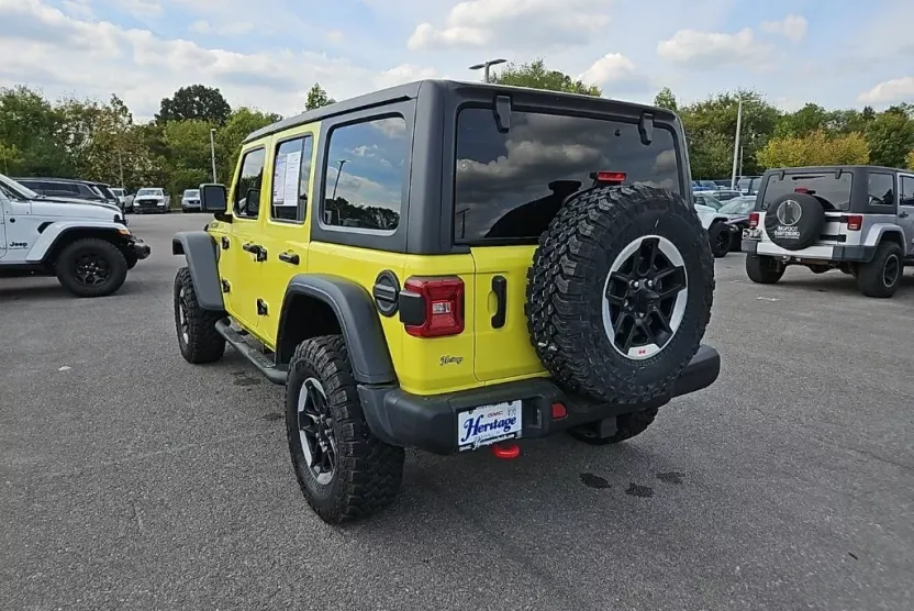 2022 Jeep Wrangler Unlimited Rubicon photo 1