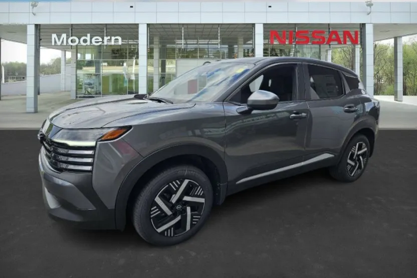 2025 Nissan Kicks SV photo 1