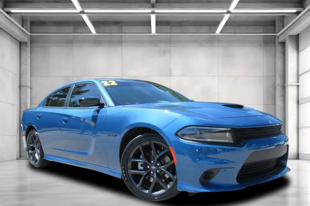 2022 Dodge Charger R/T photo 1