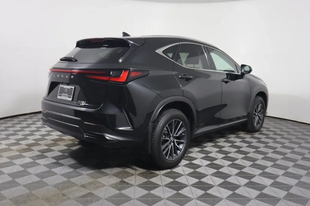 2023 Lexus NX 350 Premium photo 1