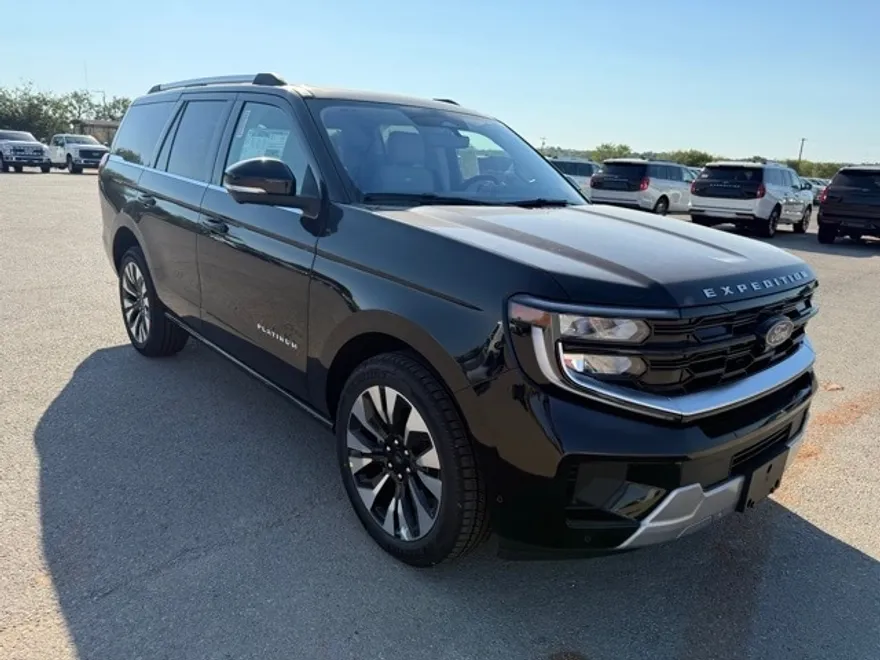 2025 Ford Expedition Platinum photo 1