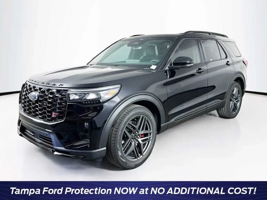 2025 Ford Explorer ST photo 1