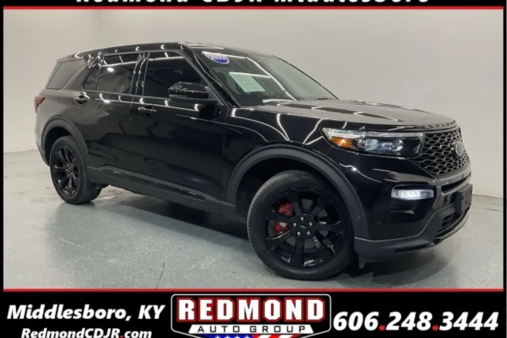 2022 Ford Explorer ST photo 1