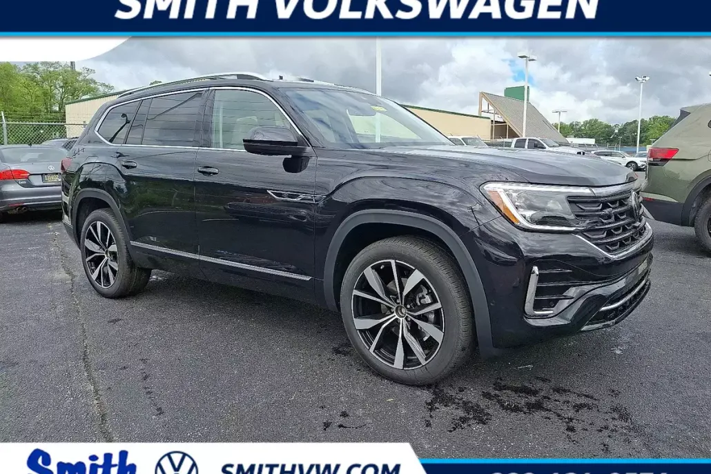 2025 Volkswagen Atlas SEL Premium R-Line photo 1