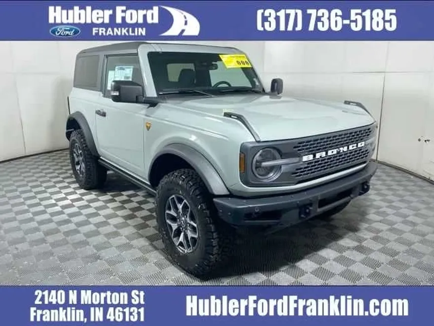 2024 Ford Bronco Badlands photo 1