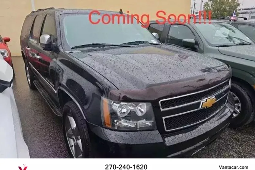 2012 Chevrolet Suburban 1500 LS photo 1