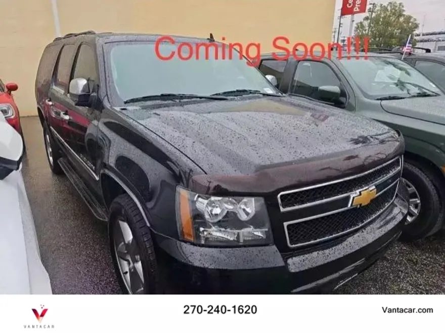 2012 Chevrolet Suburban 1500 LS photo 1