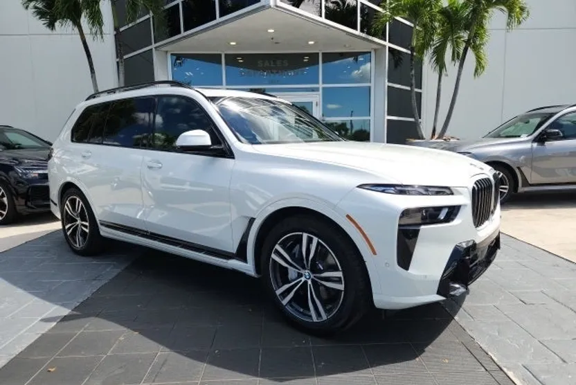 2025 Bmw X7 xDrive40i photo 1