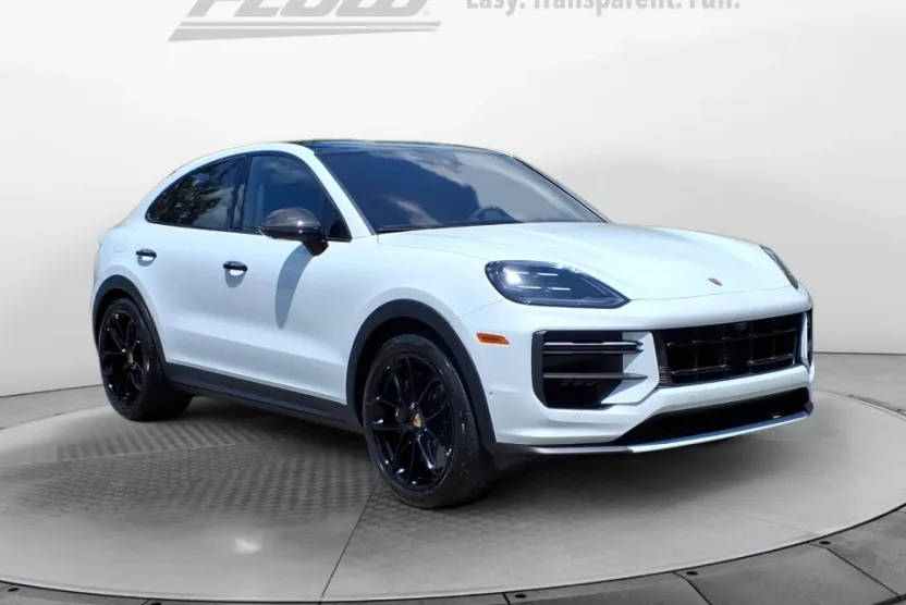 2024 Porsche Cayenne Coupe Turbo GT photo 1