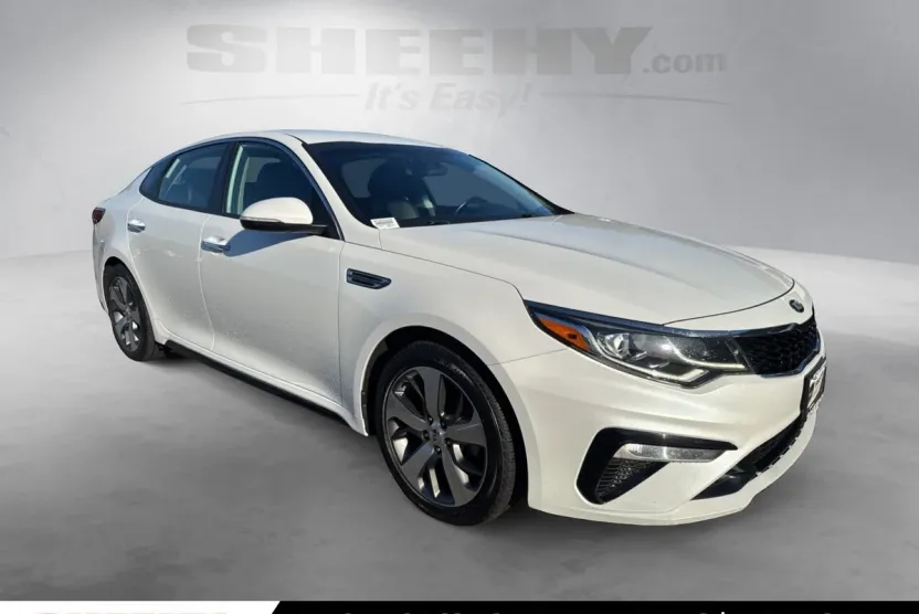 2020 Kia Optima S photo 1