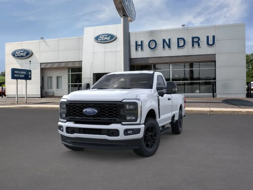 2025 Ford F-350 XL photo 1