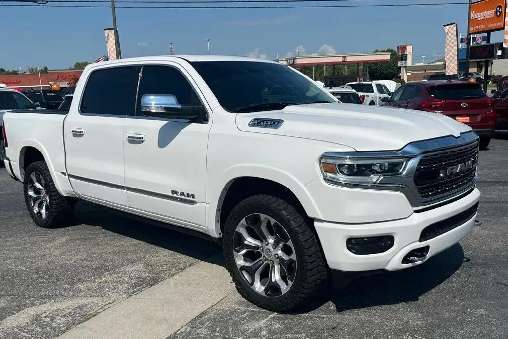 2020 Ram 1500 Limited photo 1