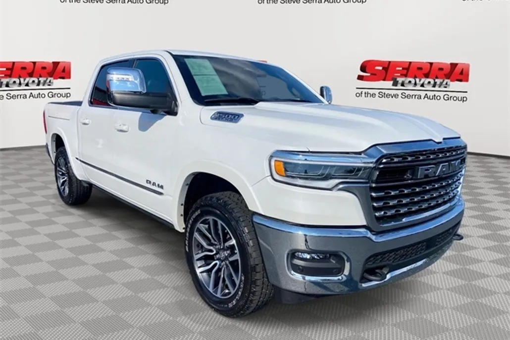 2025 Ram 1500 Limited photo 1