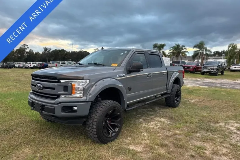 2020 Ford F-150 XLT photo 1