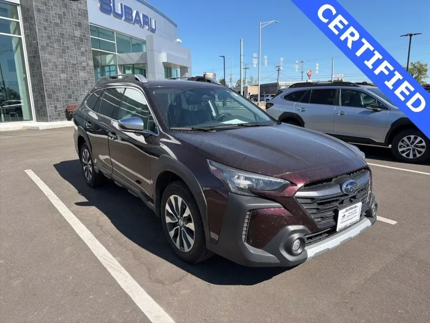 2023 Subaru Outback Touring XT photo 1