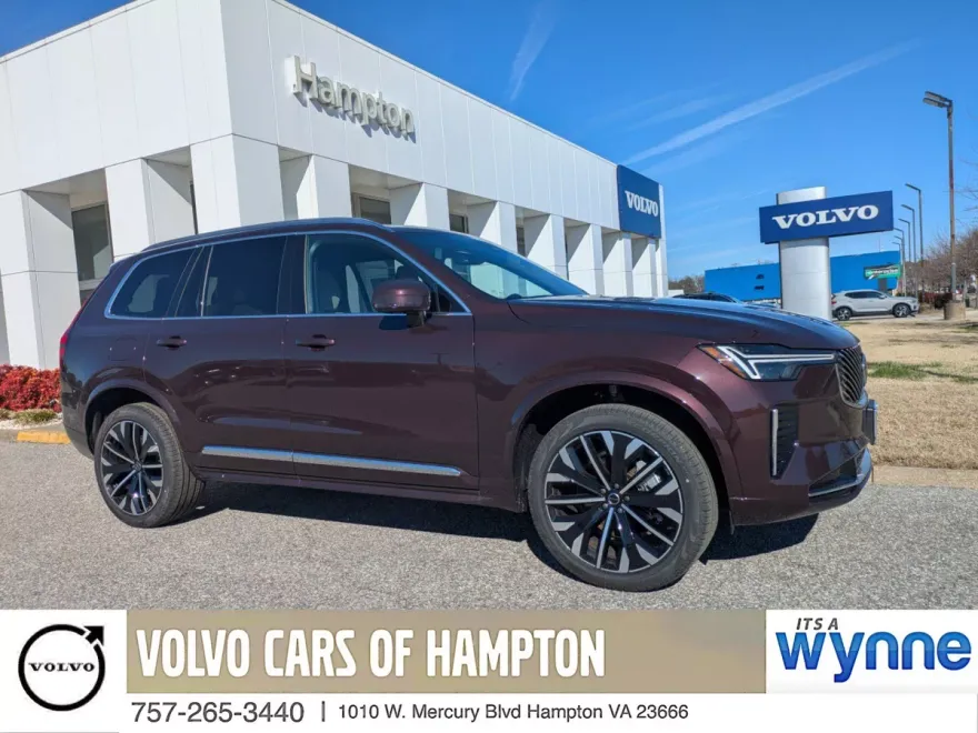 2025 Volvo XC90 Core photo 1