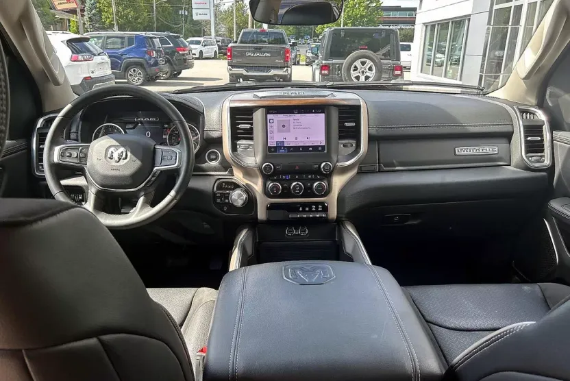 2022 Ram 1500 Laramie photo 1