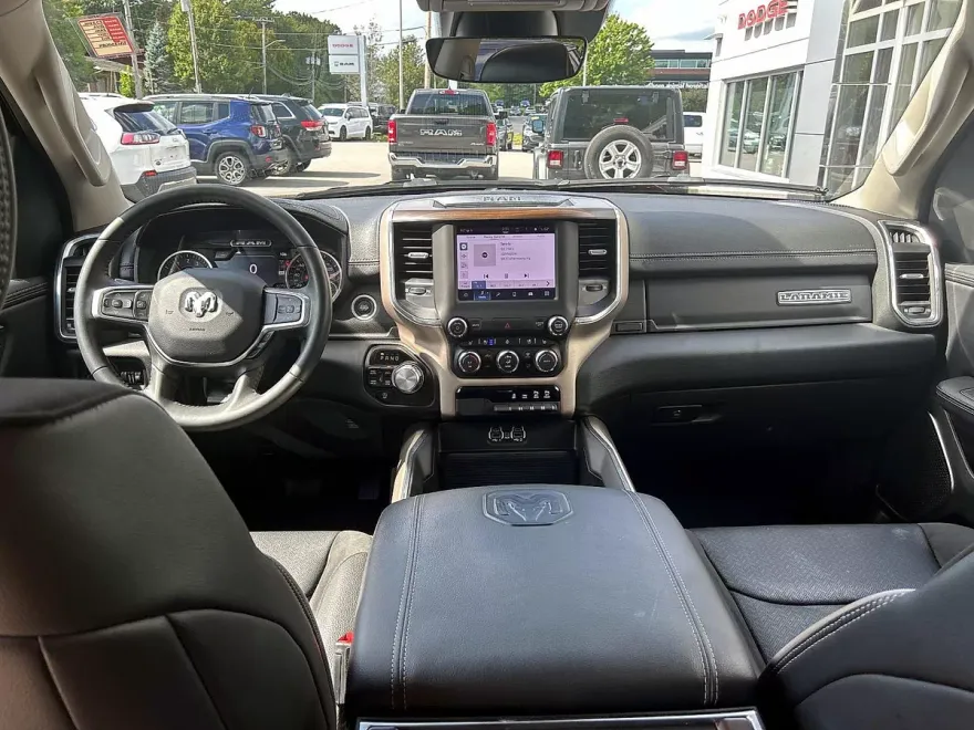 2022 Ram 1500 Laramie photo 1