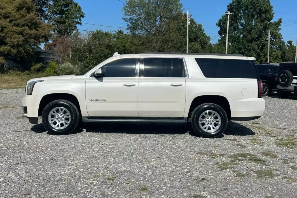 2015 Gmc Yukon XL SLT photo 1