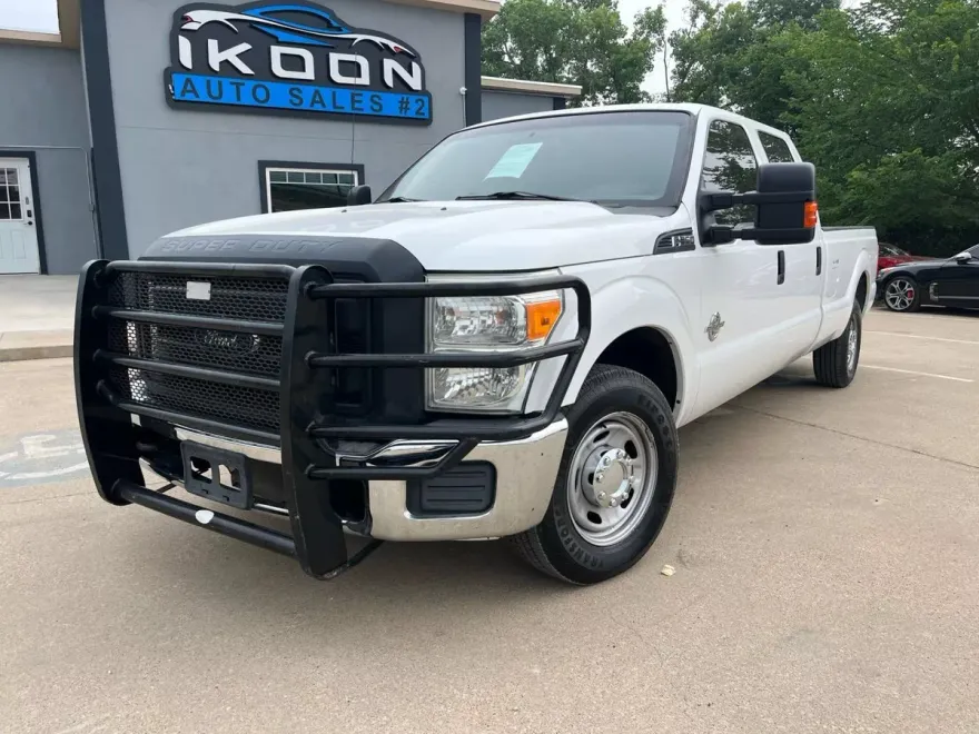 2016 Ford F-350 photo 1
