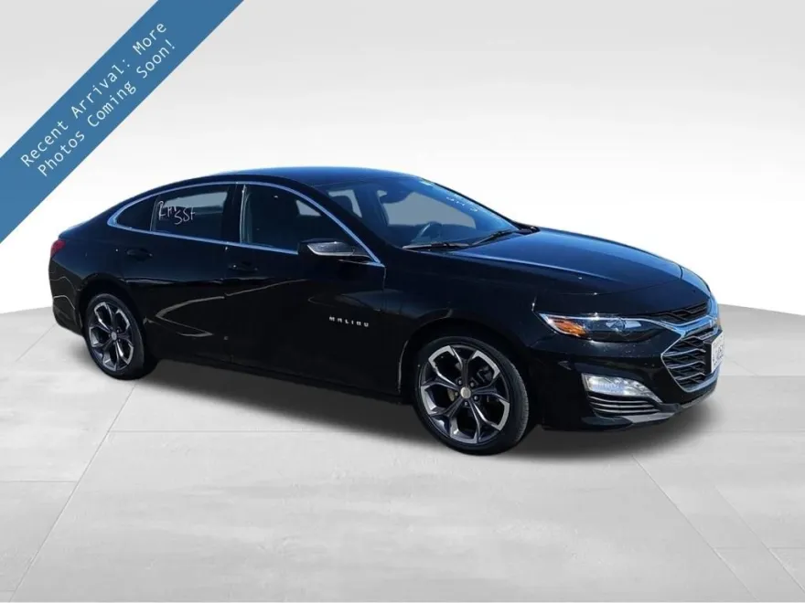 2024 Chevrolet Malibu 1LT photo 1