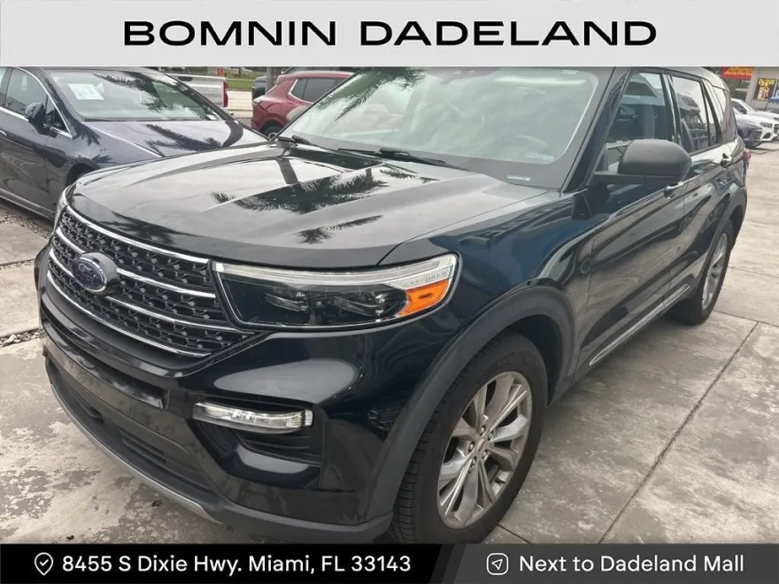 2020 Ford Explorer XLT photo 1