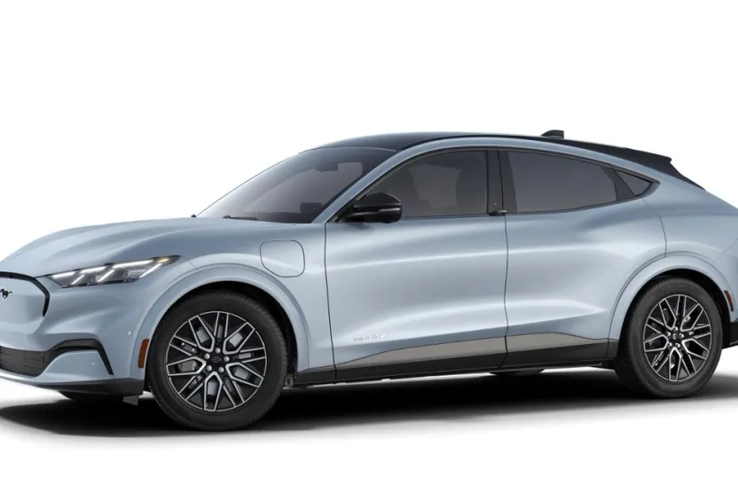 2025 Ford Mustang Mach-E Premium photo 1