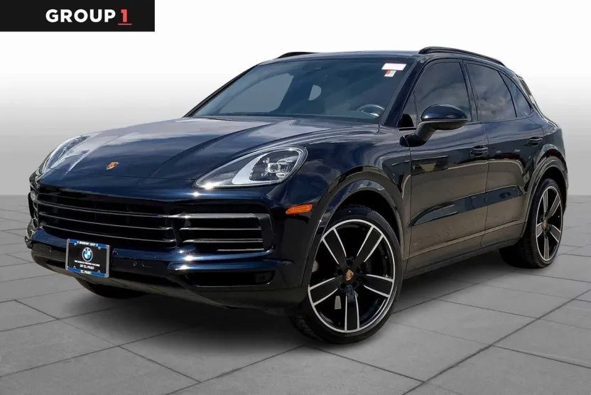 2022 Porsche Cayenne Base photo 1