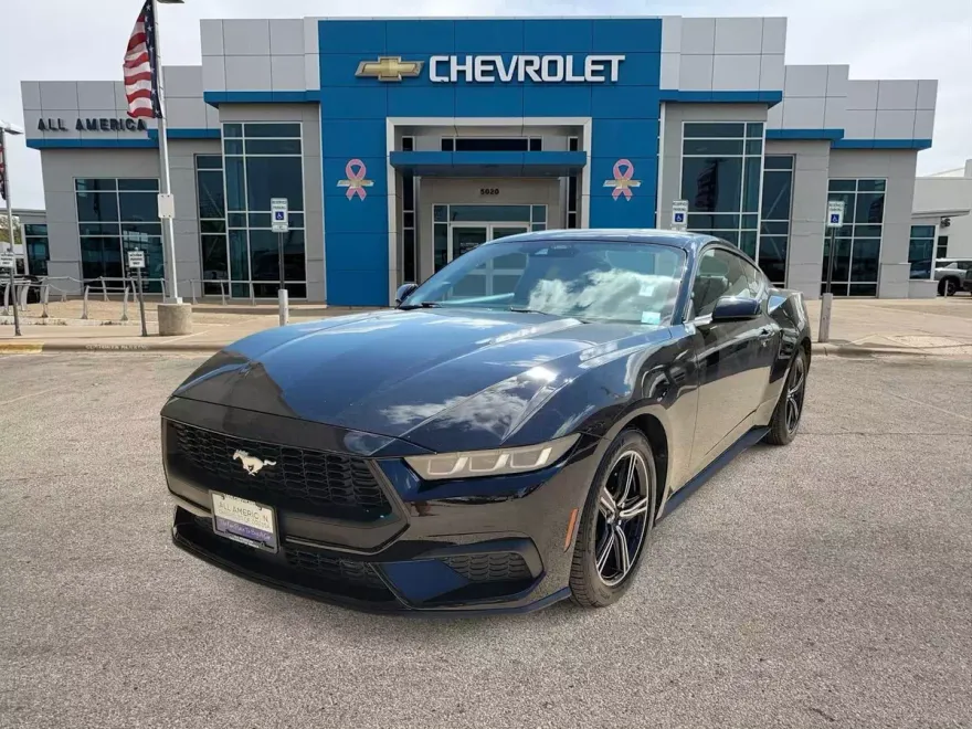 2024 Ford Mustang EcoBoost photo 1