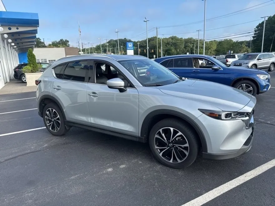 2022 Mazda CX-5 2.5 S Premium photo 1