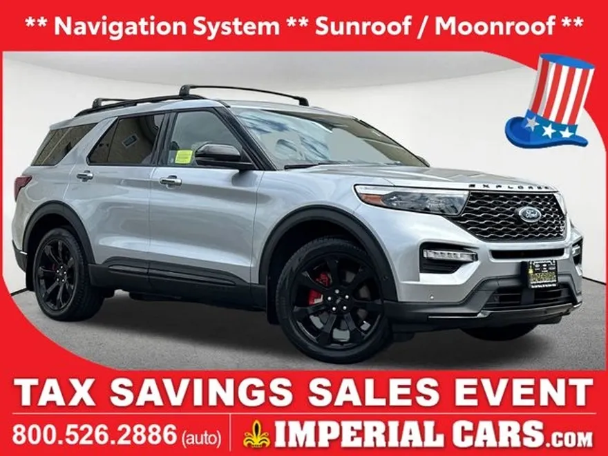 2022 Ford Explorer ST photo 1