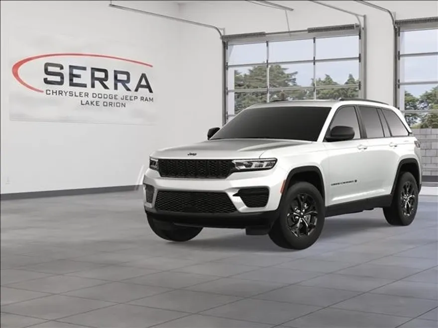 2025 Jeep Grand Cherokee Altitude photo 1