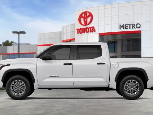2026 Toyota Tundra SR5 CrewMax photo 4