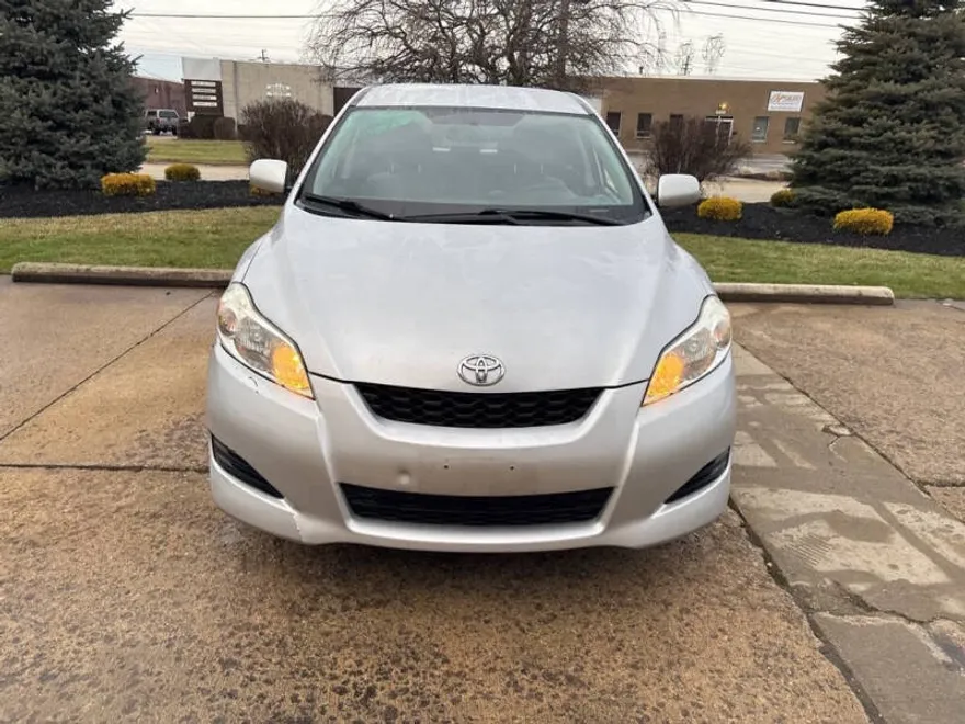 2009 Toyota Corolla Matrix L 4WD photo 1