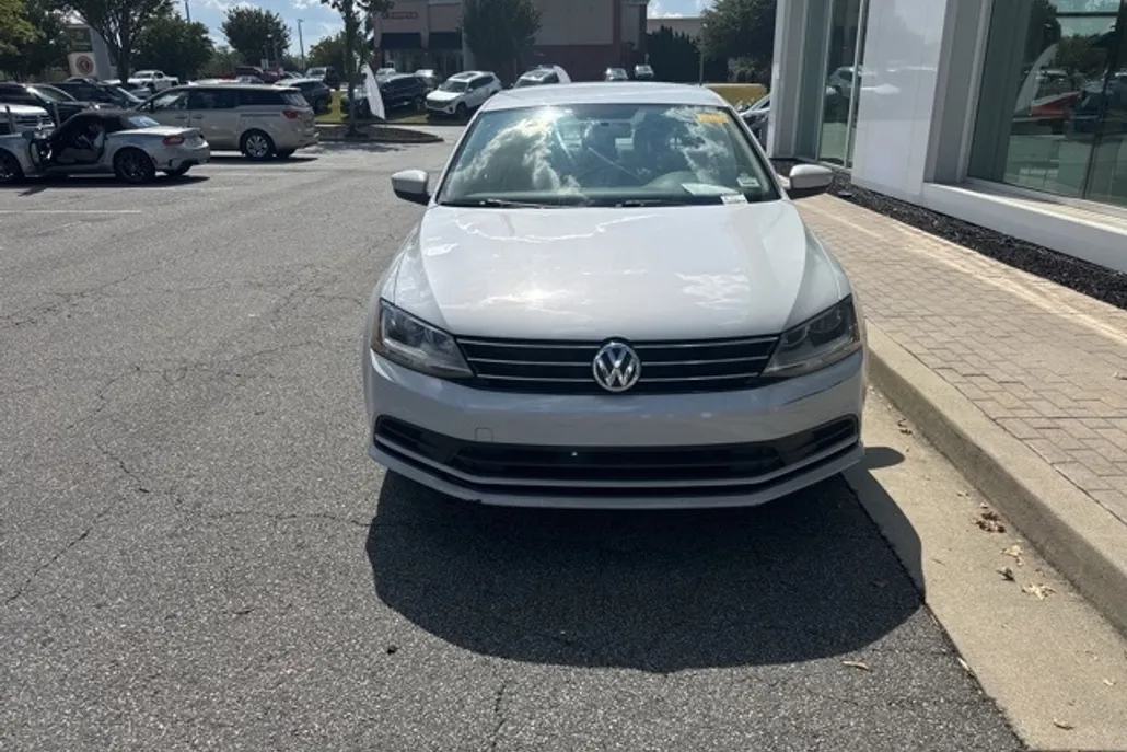 2017 Volkswagen Jetta 1.4T S photo 1