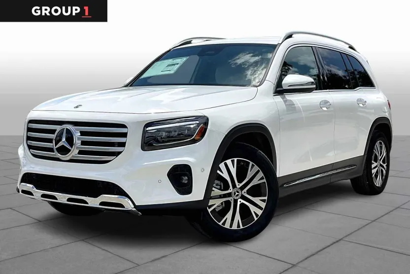 2025 Mercedes Benz GLB 250 photo 1