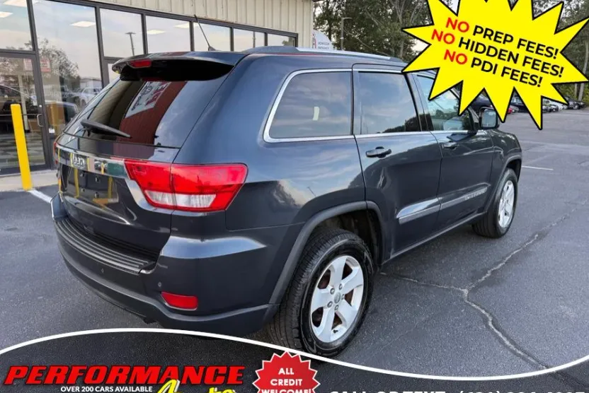 2013 Jeep Grand Cherokee Laredo E photo 1