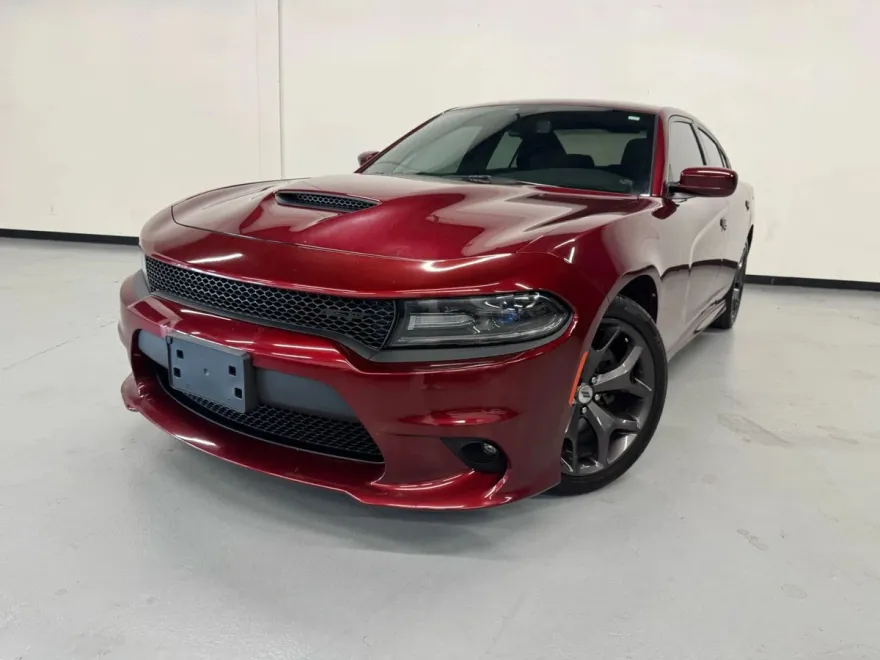 2018 Dodge Charger SXT Plus photo 1