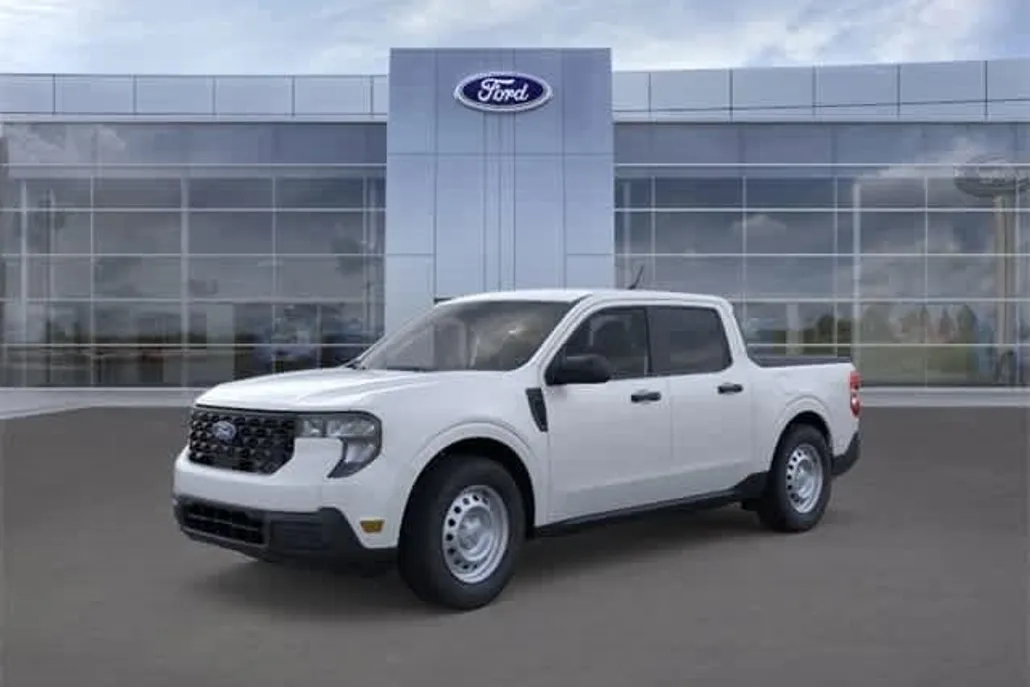 2025 Ford Maverick XL photo 1