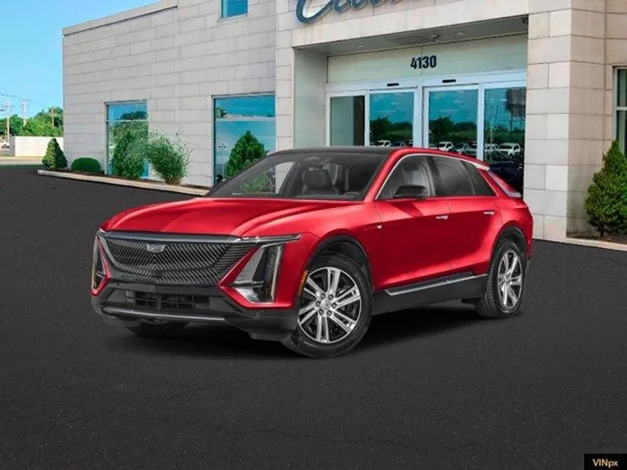 2025 Cadillac Lyriq Luxury photo 1